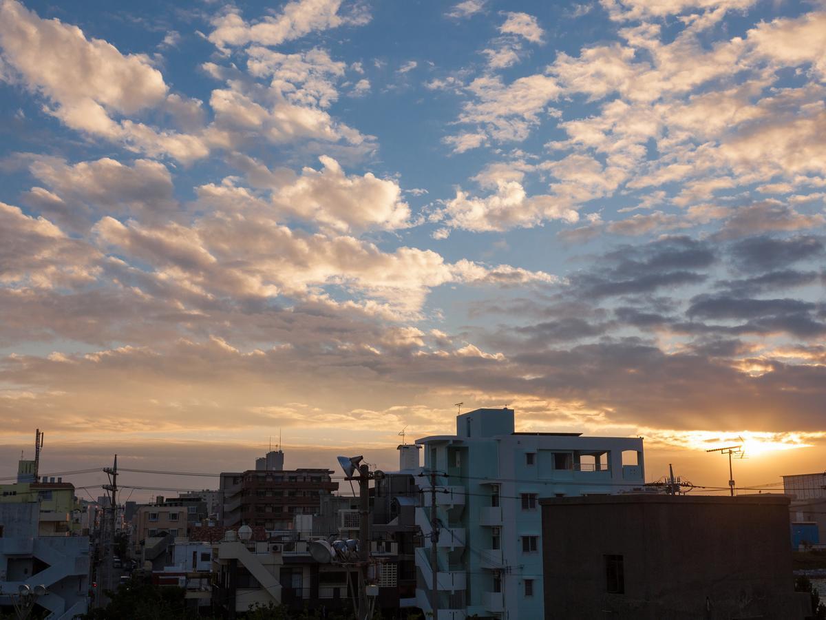 Kariyushi Condominium Resort Chatan Araha Sunset Exterior foto